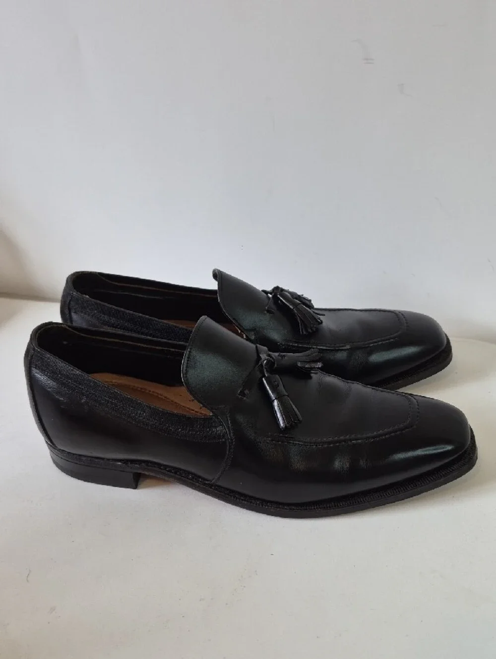 Easy Spirit sleek black